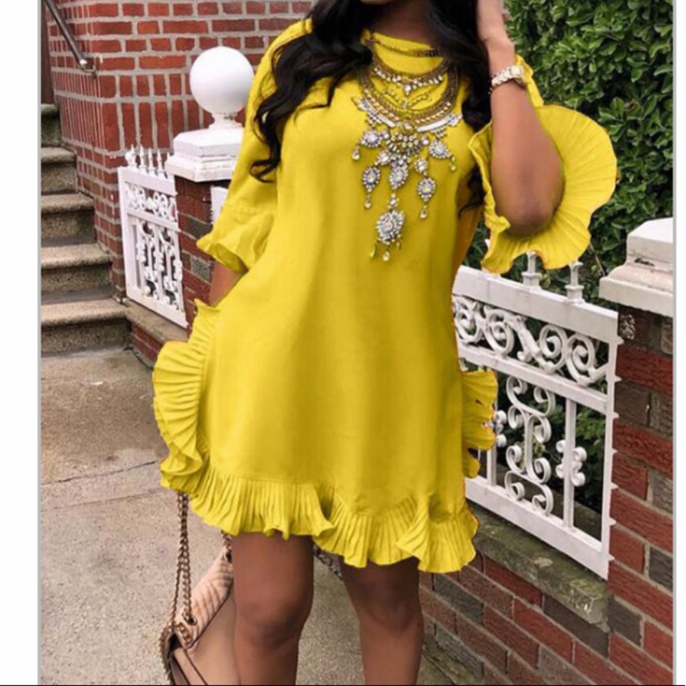 Sweet ruffle lime green dress